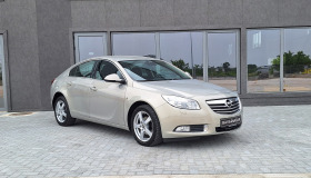 Opel Insignia Germany* Edition* Navi* 2.0CDTI-131PS* Euro5, снимка 4 - Автомобили и джипове - 44992922