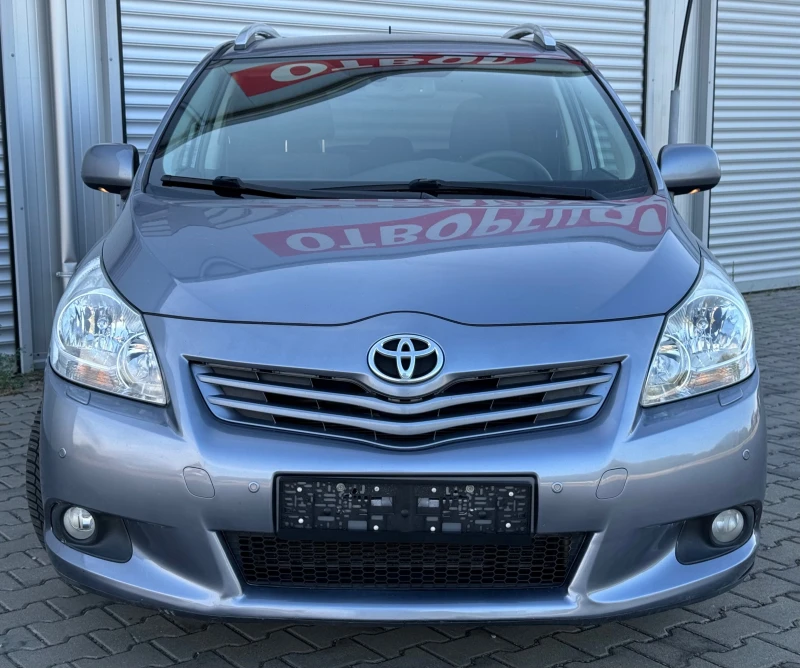 Toyota Verso 2, 2D4D 150ps, авто, нави, подгрев, темпо, 6+ 1м.,, снимка 2 - Автомобили и джипове - 46948321