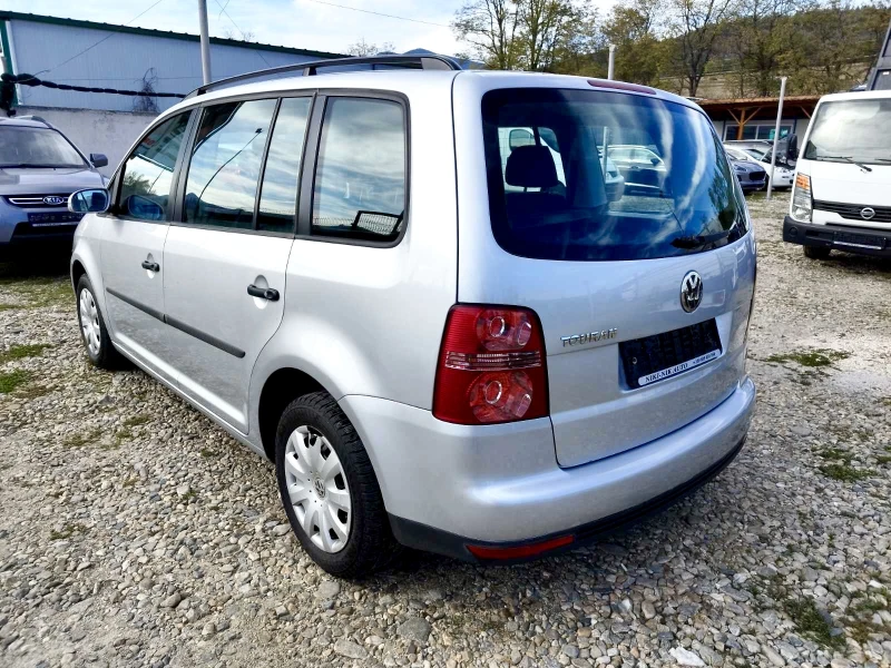 VW Touran 1.6i GPL, снимка 5 - Автомобили и джипове - 47619860