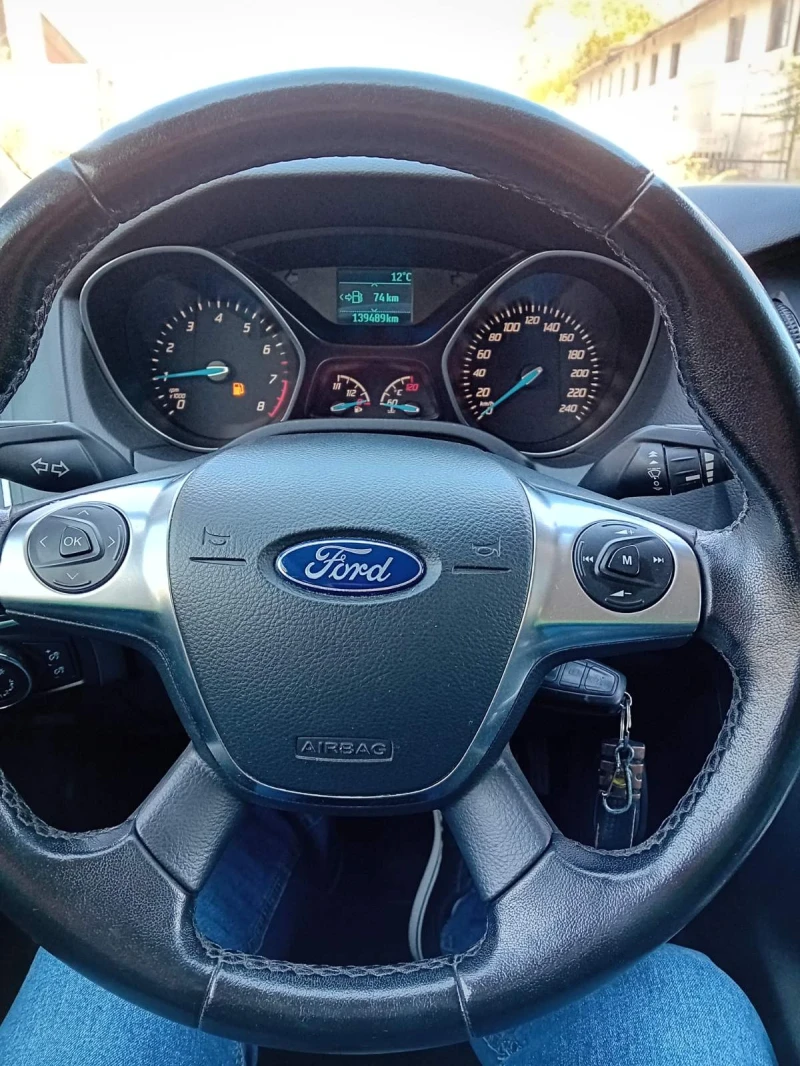 Ford Focus 1000 куб. Бензин, снимка 2 - Автомобили и джипове - 48528394