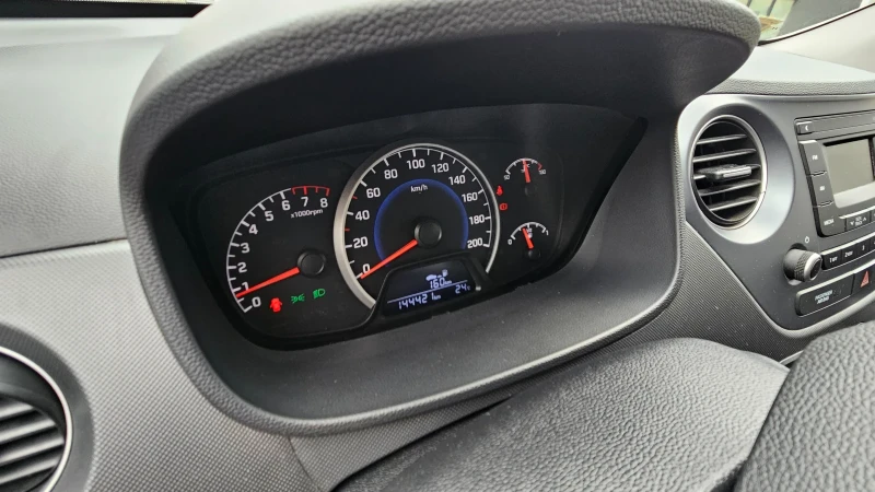 Hyundai I10 Клима/газ-бензин/от България/отлично състояние , снимка 6 - Автомобили и джипове - 52312338