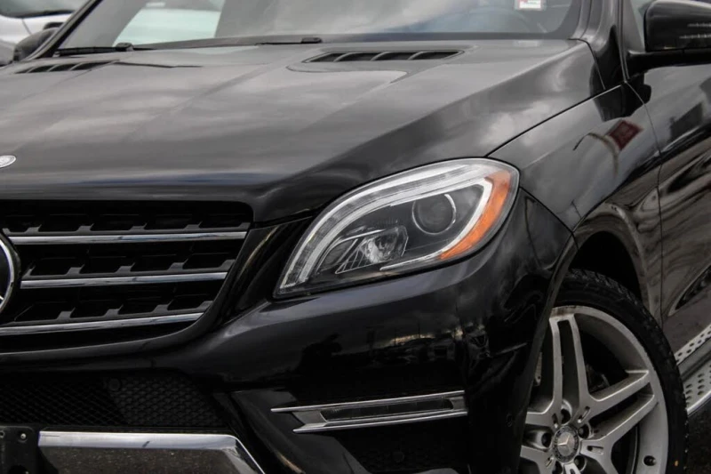 Mercedes-Benz ML 550 4 MATIC * CARFAX* * АвтоКредит* (ЦЕНА ДО БГ), снимка 4 - Автомобили и джипове - 52837024