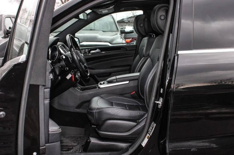 Mercedes-Benz ML 550 4 MATIC * CARFAX* * АвтоКредит* (ЦЕНА ДО БГ), снимка 8 - Автомобили и джипове - 52837024