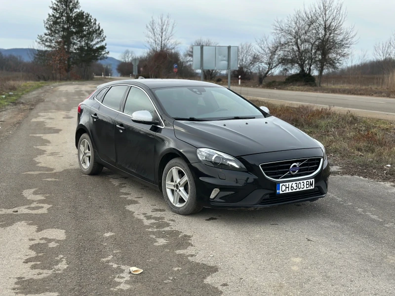 Volvo V40 R-Design напълно обслужен, снимка 6 - Автомобили и джипове - 53221247