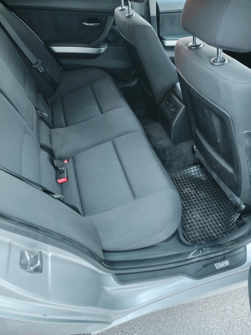 BMW 318 2.0D, снимка 13 - Автомобили и джипове - 53457088