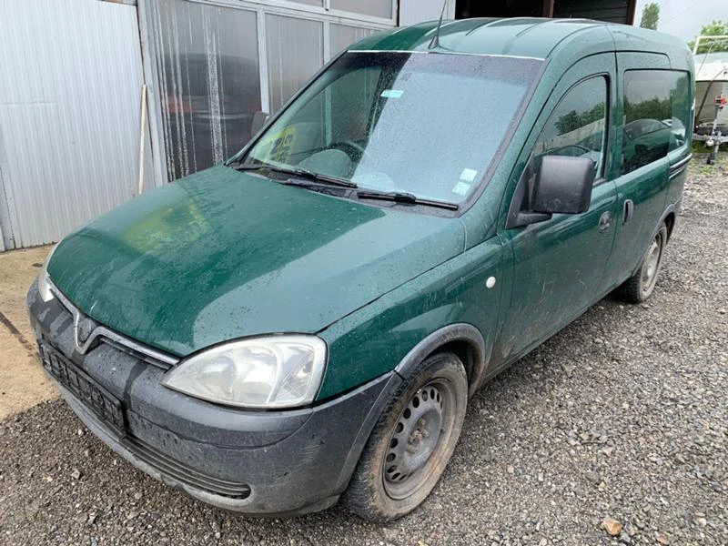 Opel Combo 1.3 cdti, снимка 1 - Автомобили и джипове - 37384578