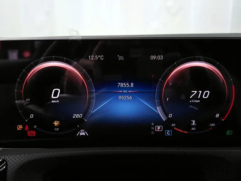 Mercedes-Benz CLA 2.5 | Mobile.bg � ����������� 8