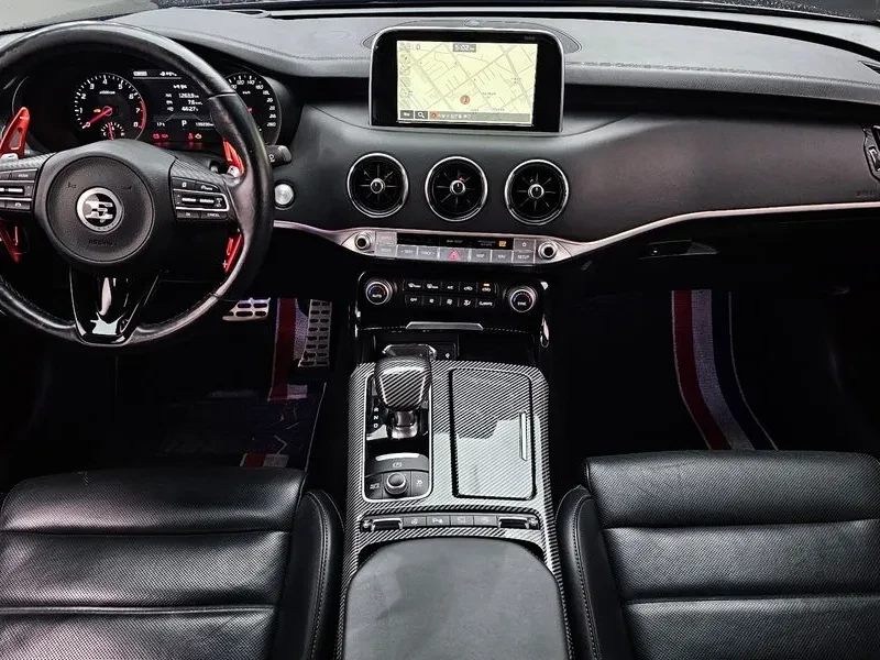 Kia Stinger 2.0 Turbo 2Wd Platinum, снимка 7 - Автомобили и джипове - 55090273