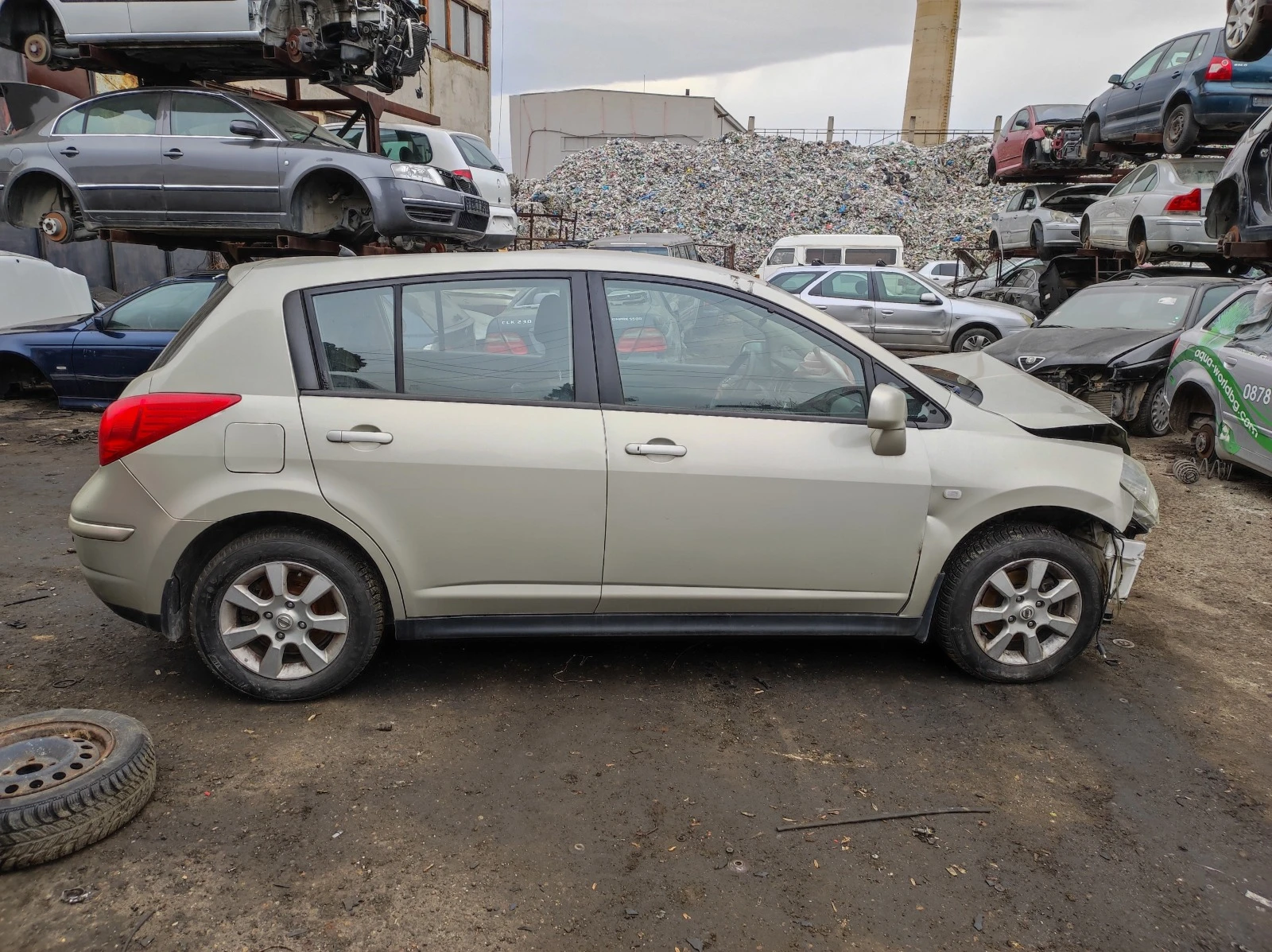 Nissan Tiida Automatik, снимка 1