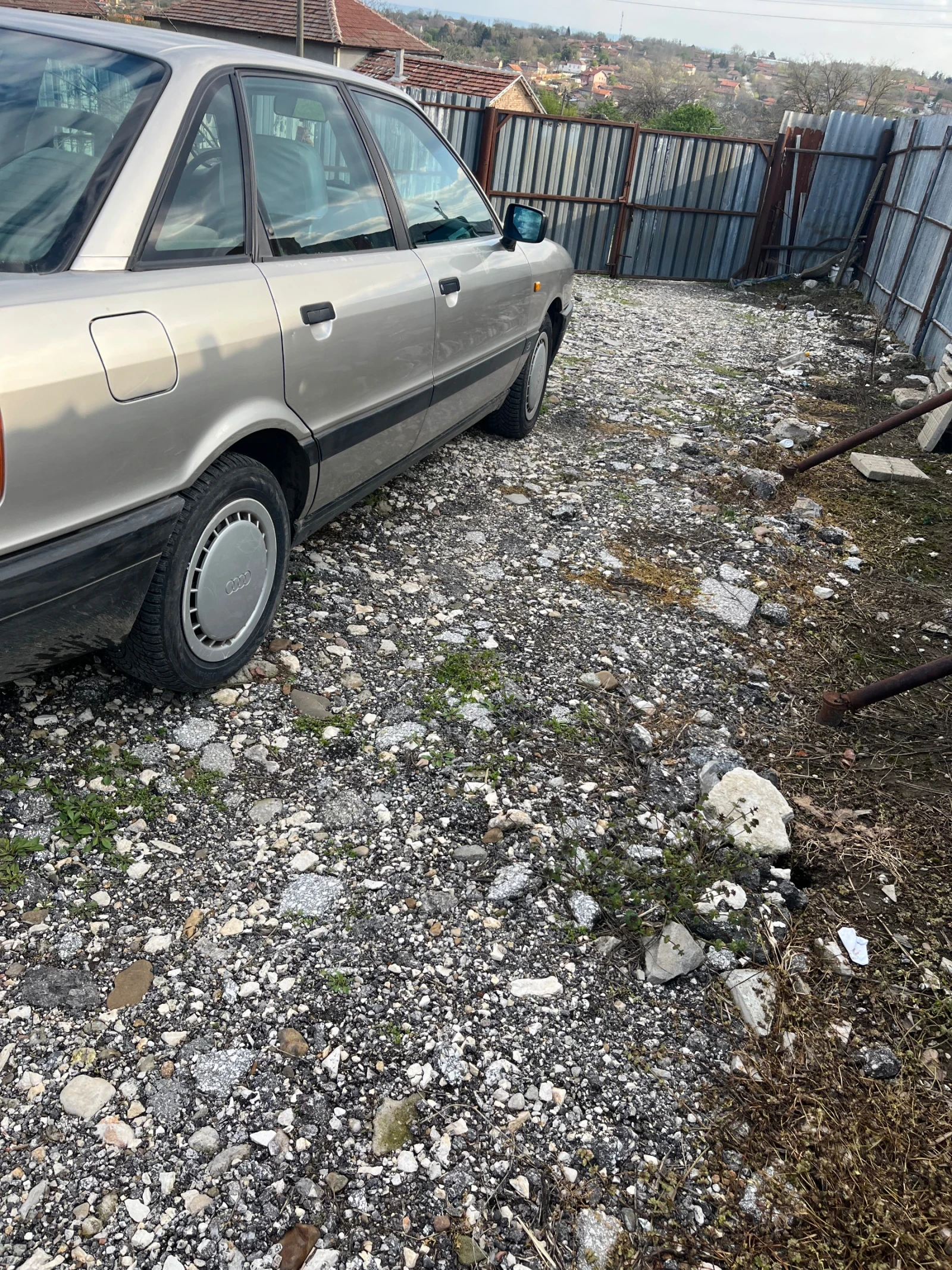 Audi 80 1.6 - изображение 4