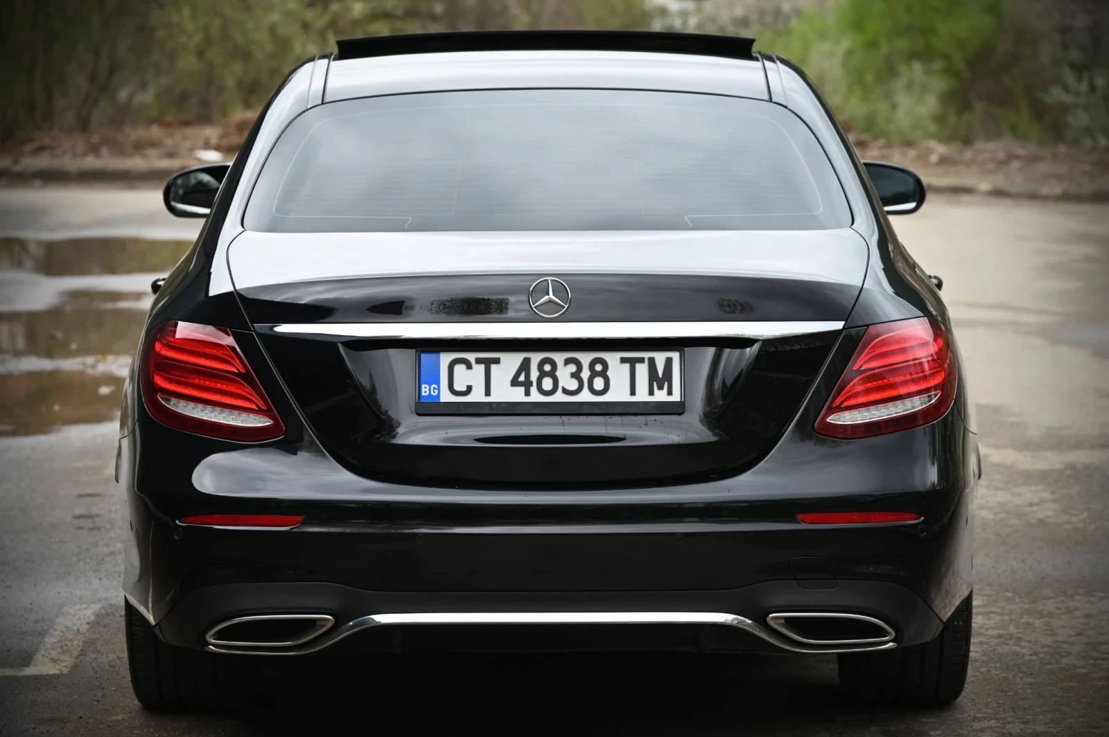 Mercedes-Benz E 220 AMG-line/BURMESTER/DISTRONIK/PANO - изображение 7