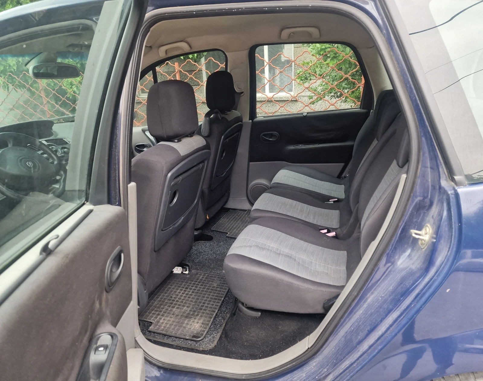 Renault Scenic  - изображение 4