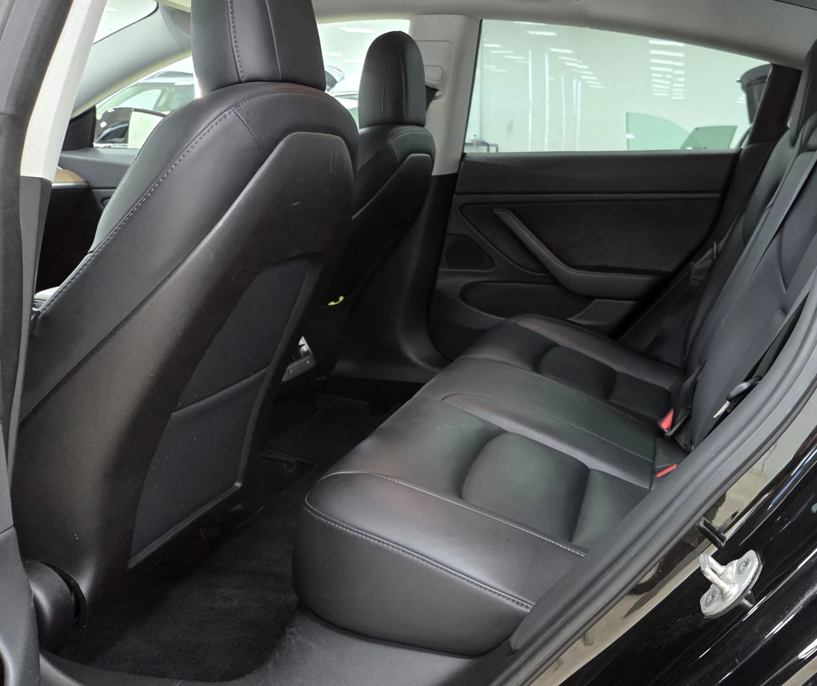 Tesla Model 3 АWD/Dual/53хил КМ/Long Range - изображение 8