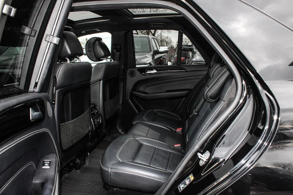 Mercedes-Benz ML 550 4 MATIC * CARFAX* * АвтоКредит* (ЦЕНА ДО БГ) - изображение 10