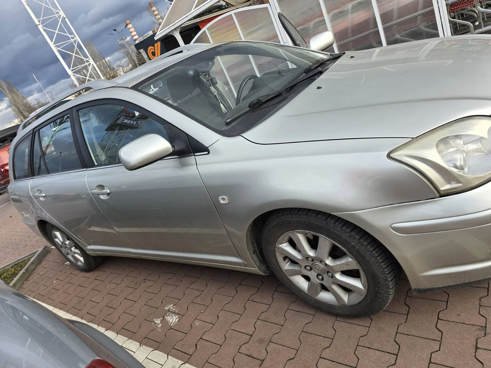 Toyota Avensis  - изображение 7