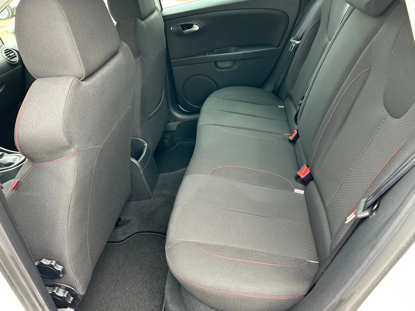 Seat Leon 2.0TDI FR FACE LIFT | Mobile.bg � ����������� 13