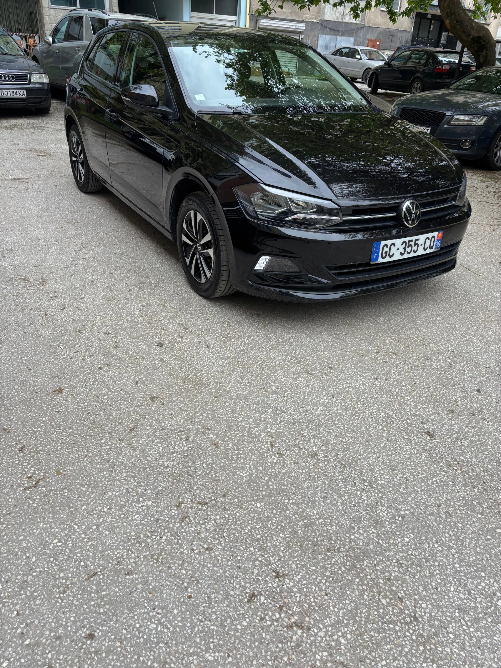 VW Polo, снимка 3 - Автомобили и джипове - 54383385