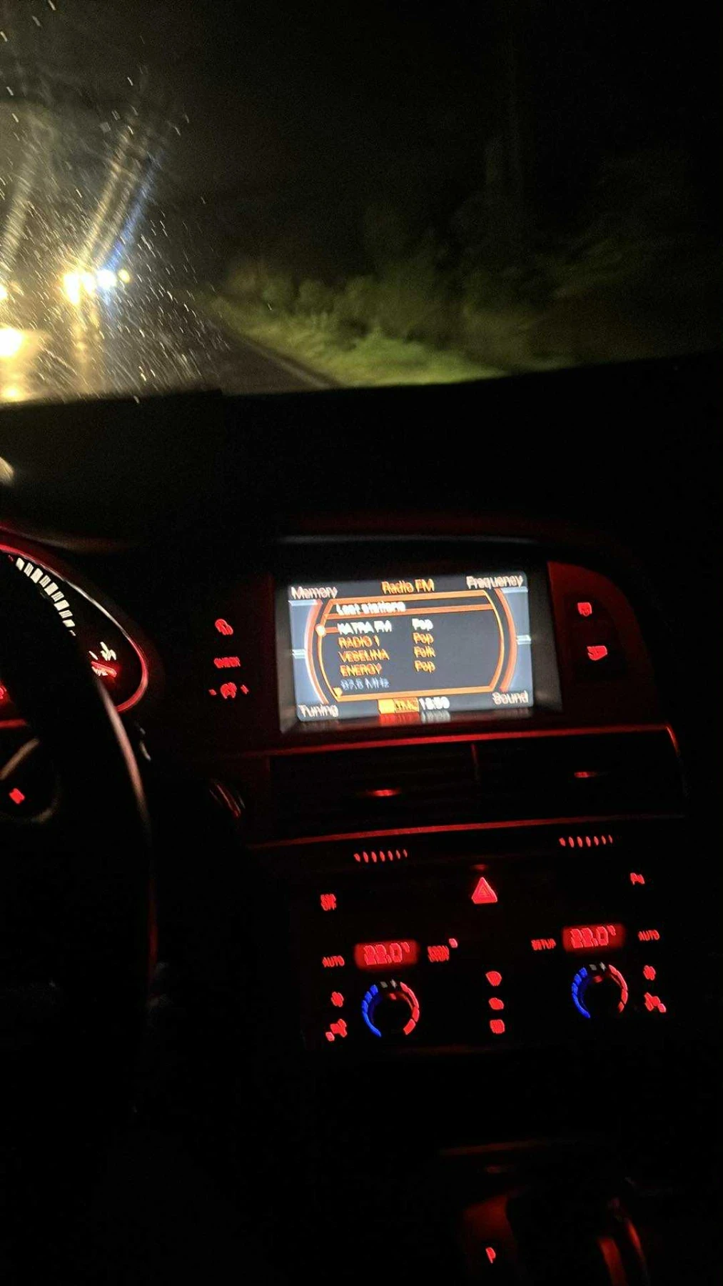 Audi A6, снимка 9 - Автомобили и джипове - 55600563