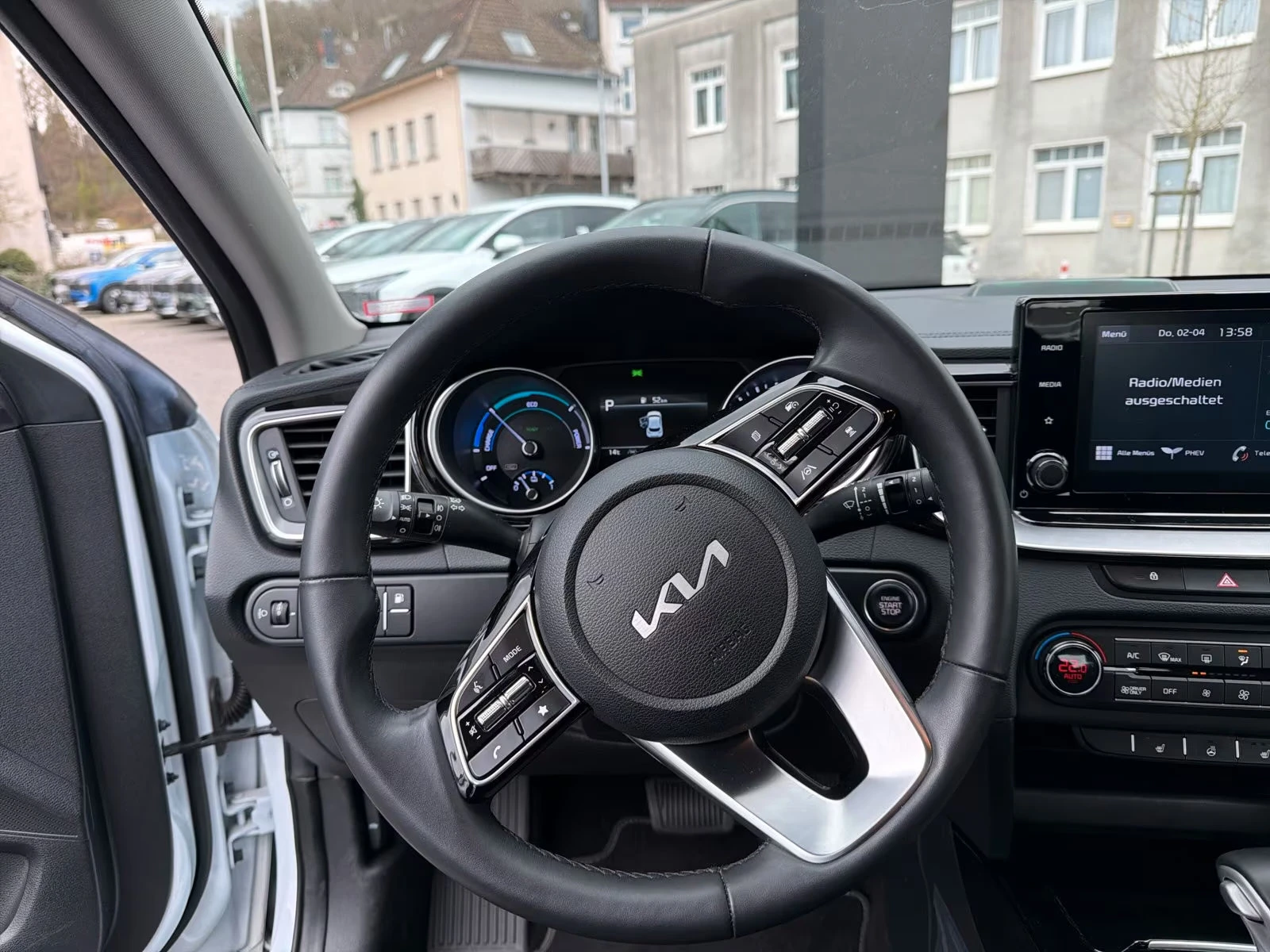 Kia XCeed PHEV/141HP/VISION/CAM/KLESS/CPLAY/NAVI/581q, снимка 7 - Автомобили и джипове - 55613725