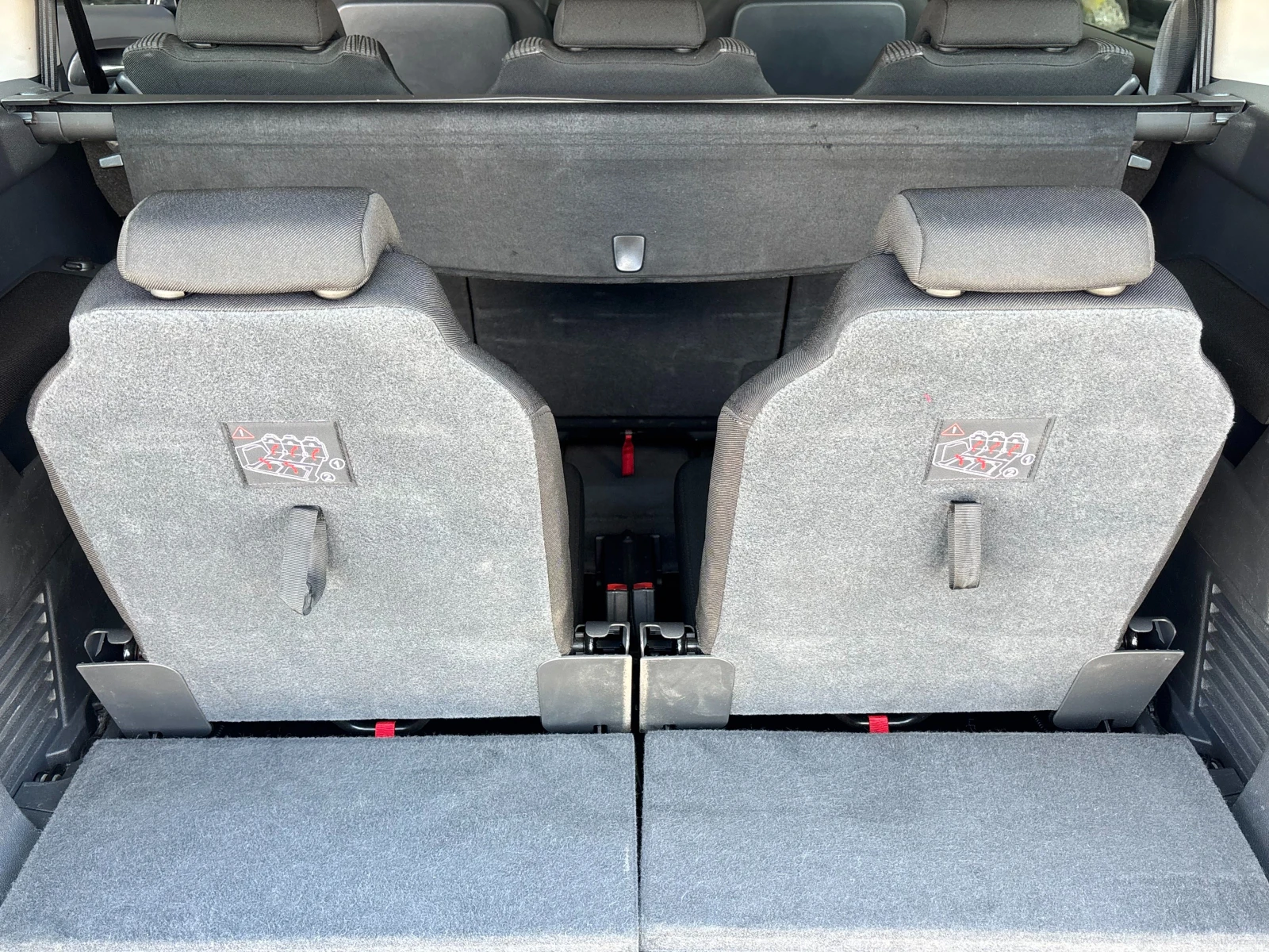 Peugeot 5008 1.6 HDI | Mobile.bg � ����������� 13