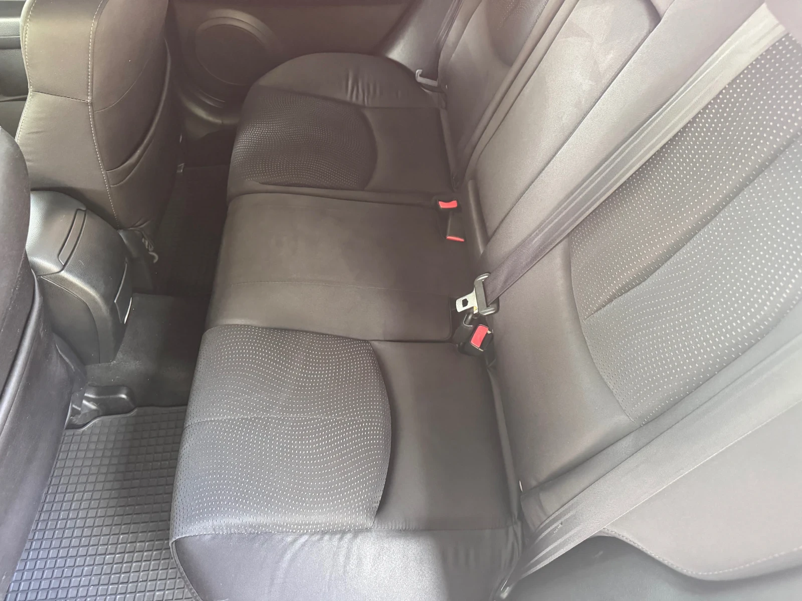 Mazda 6 1.8i* UNIKAT* 184000km* Xenon, снимка 10 - Автомобили и джипове - 55879229