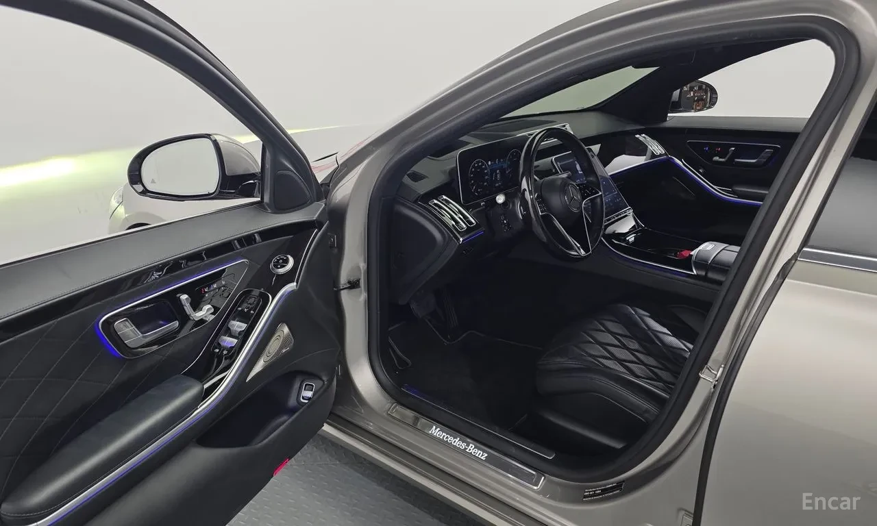Mercedes-Benz S 580 Digital Light* Burmester High-End 4D* , снимка 6 - Автомобили и джипове - 55911678