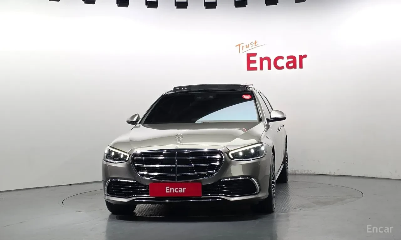 Mercedes-Benz S 580 Digital Light* Burmester High-End 4D* , снимка 3 - Автомобили и джипове - 55911678