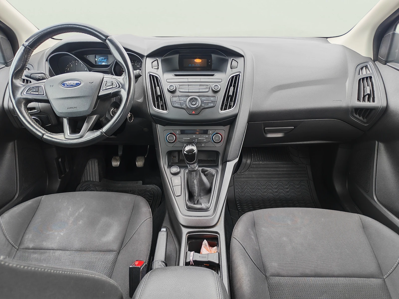 Ford Focus 1.0 EcoBoost, снимка 11 - Автомобили и джипове - 56273954
