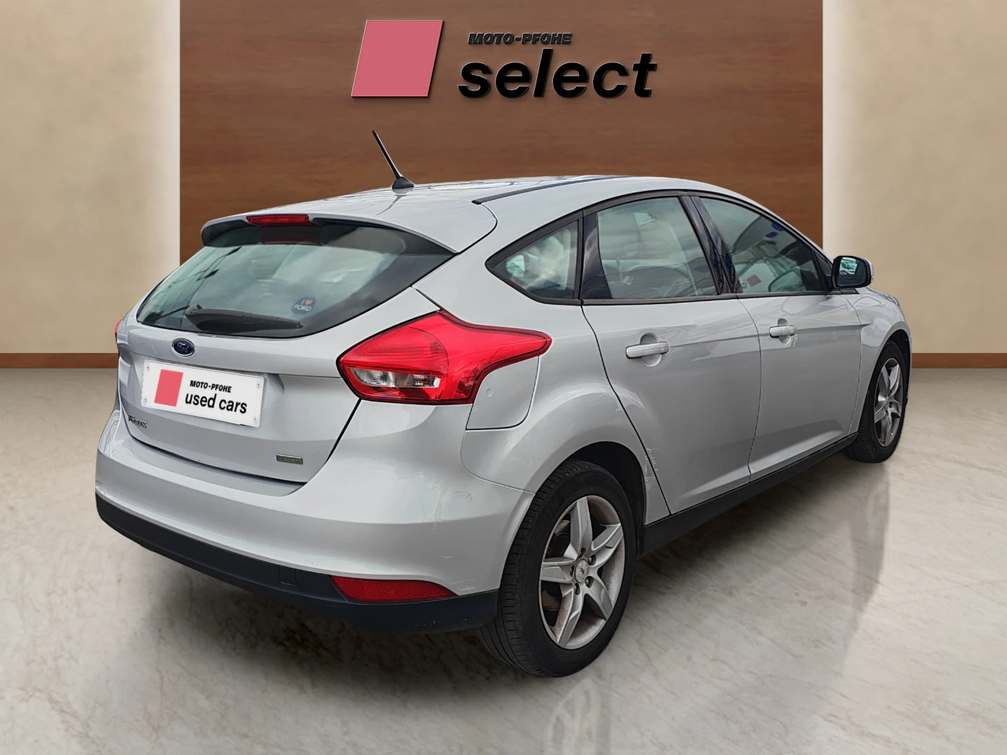 Ford Focus 1.0 EcoBoost, снимка 5 - Автомобили и джипове - 56273954