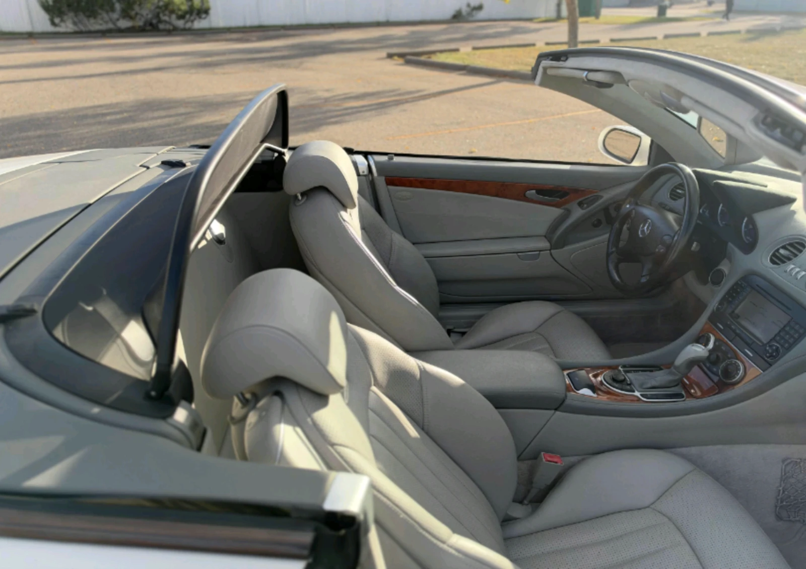 Mercedes-Benz SL 55 AMG топ състояние, снимка 11 - Автомобили и джипове - 56304597