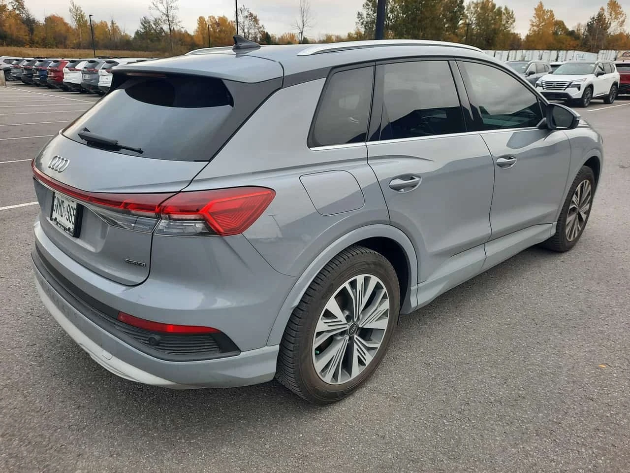 Audi E-Tron * 55 quattro * CARFAX * ����� �� ����������� | Mobile.bg � ����������� 11