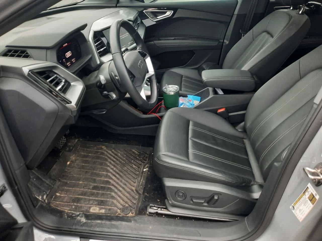 Audi E-Tron * 55 quattro * CARFAX * ����� �� ����������� | Mobile.bg � ����������� 5