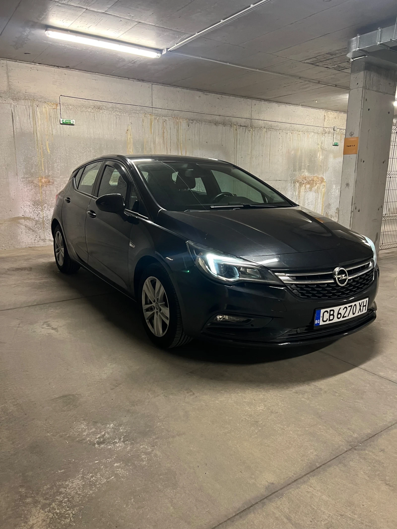 Opel Astra, снимка 3 - Автомобили и джипове - 56653922