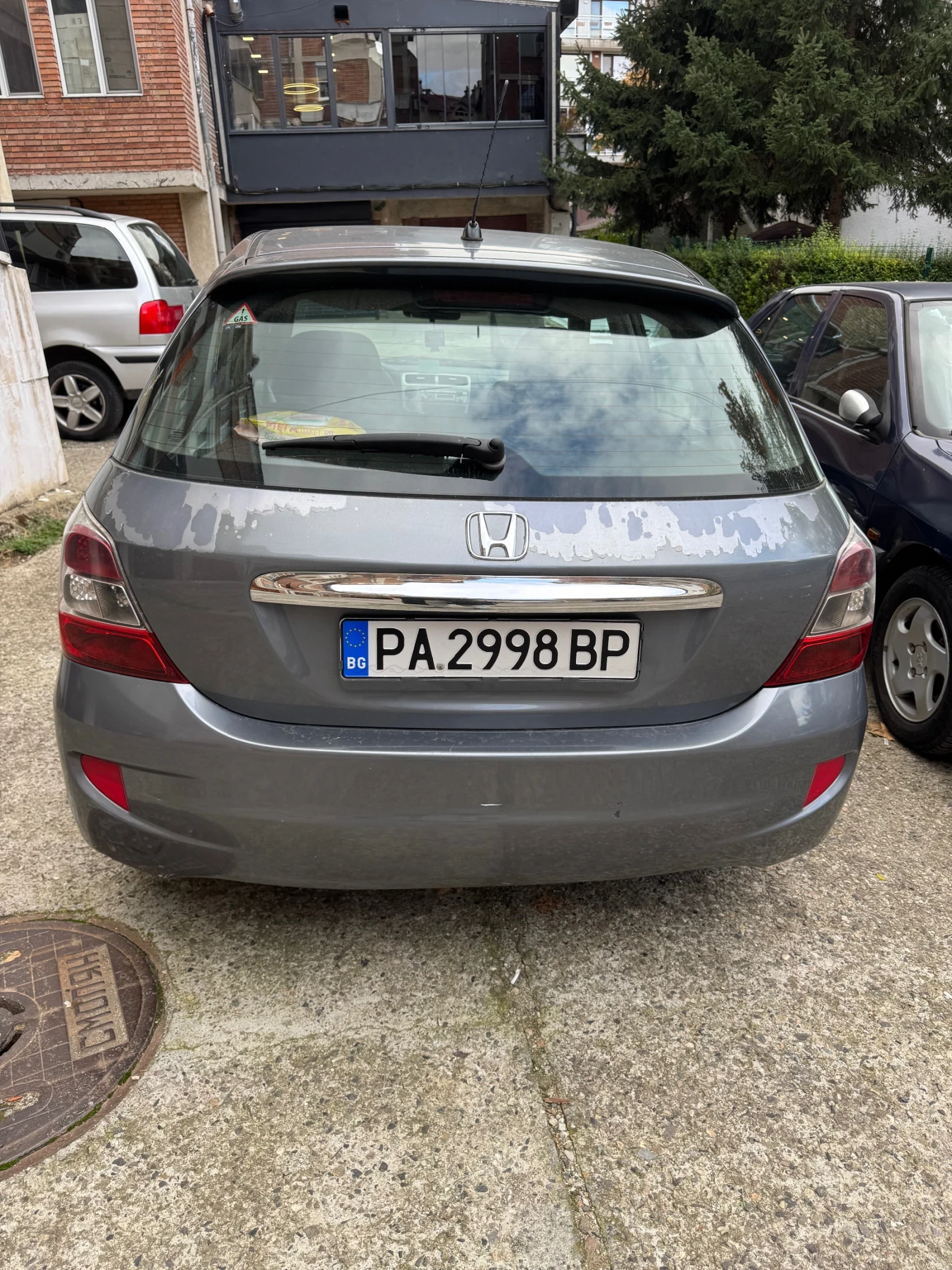 Honda Civic 1.4i, снимка 3 - Автомобили и джипове - 56724221