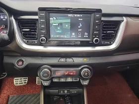 Kia Stonic Diesel 1.6 Prestige * НАЙ-ДОБРА ЦЕНА В БЪЛГАРИЯ* , снимка 10