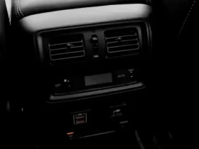 Nissan Pathfinder CARFAX, снимка 15