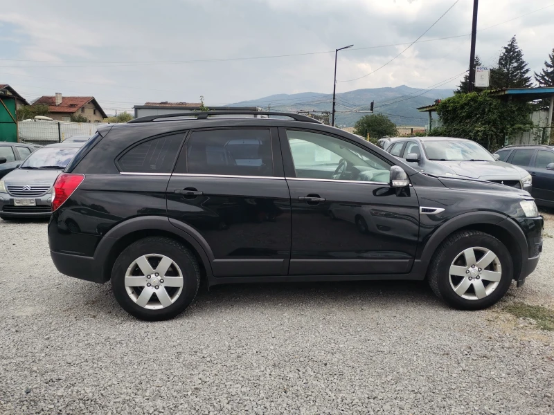 Chevrolet Captiva 2.2CDTI 4x4, снимка 9 - Автомобили и джипове - 47637291