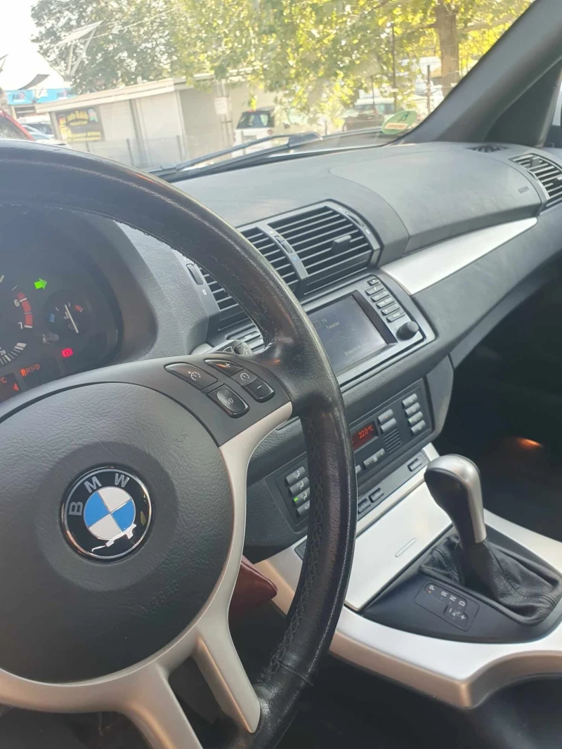 BMW X5 4.4i, снимка 5 - Автомобили и джипове - 49112343