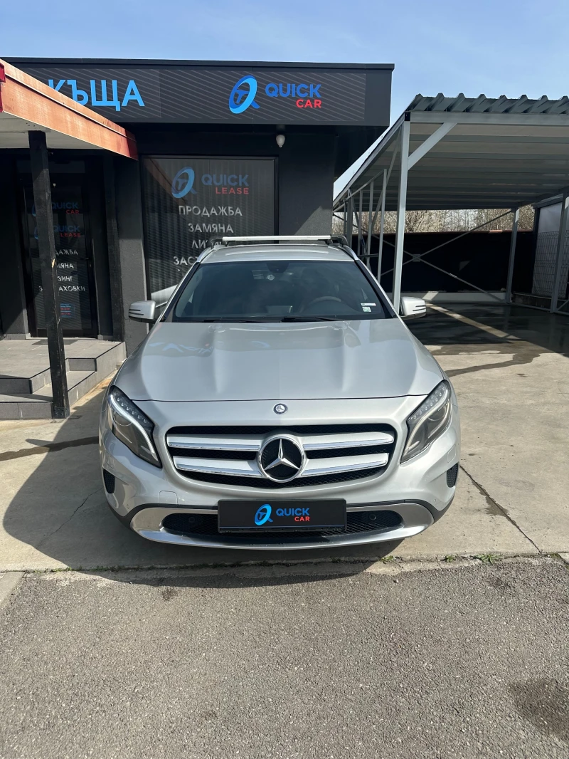 Mercedes-Benz GLA 220 4 MATIC* NAVI* NAPPA* LED, снимка 2 - Автомобили и джипове - 49633580