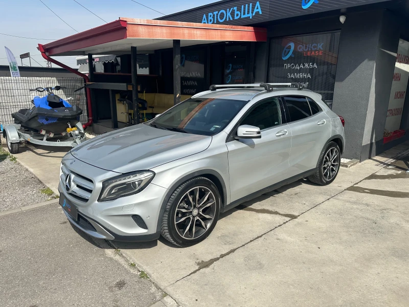 Mercedes-Benz GLA 220 4 MATIC* NAVI* NAPPA* LED, снимка 3 - Автомобили и джипове - 49633580