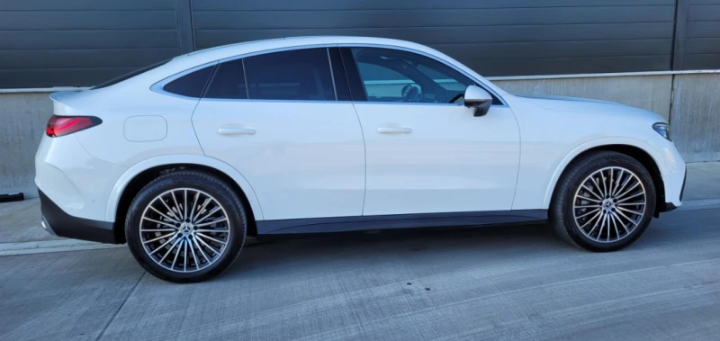 Mercedes-Benz GLC 220d 4Matic AMG Line, снимка 5 - Автомобили и джипове - 52623848