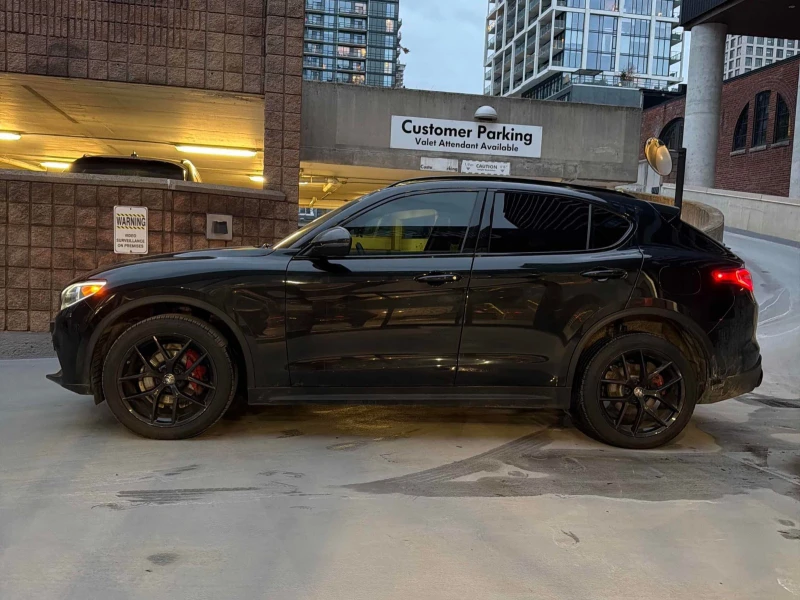 Alfa Romeo Stelvio SPORT CARFAX АВТО КРЕДИТ , снимка 2 - Автомобили и джипове - 52738719