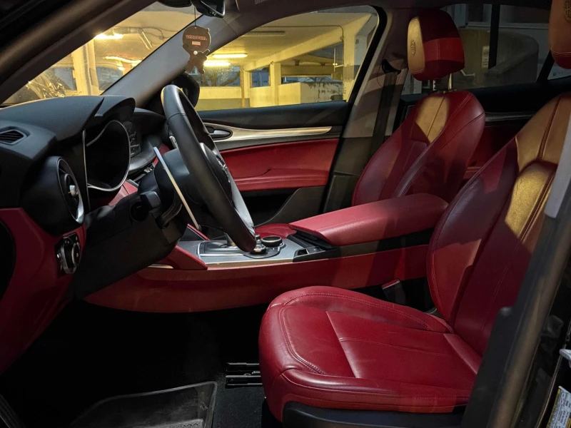 Alfa Romeo Stelvio SPORT CARFAX АВТО КРЕДИТ , снимка 9 - Автомобили и джипове - 52738719