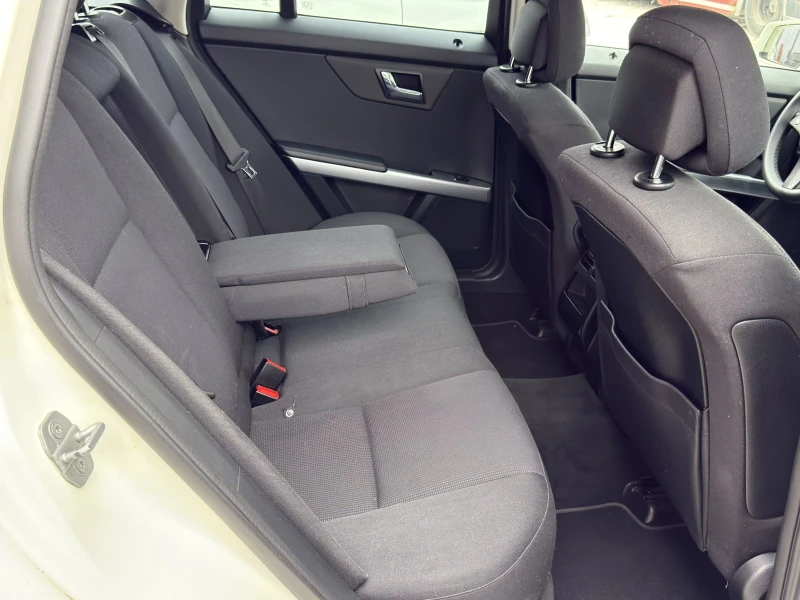 Mercedes-Benz GLK 220 CDI 4MATIC 4X4 TOP, снимка 11 - Автомобили и джипове - 53445677