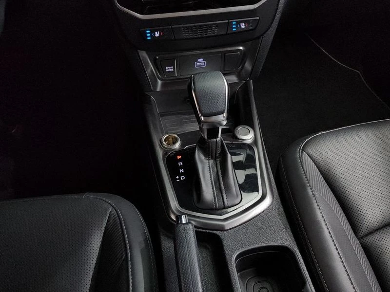 SsangYong Tivoli 1.6 173910 Automatic, снимка 9 - Автомобили и джипове - 55749296
