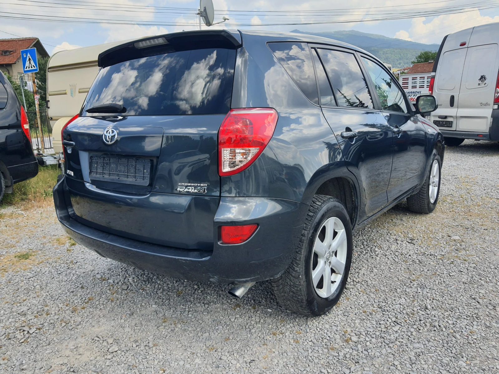 Toyota Rav4 2.2D4D - изображение 7