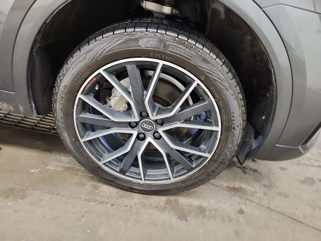 Audi Q5 * PROGRESSIV * CARFAX *    | Mobile.bg   6