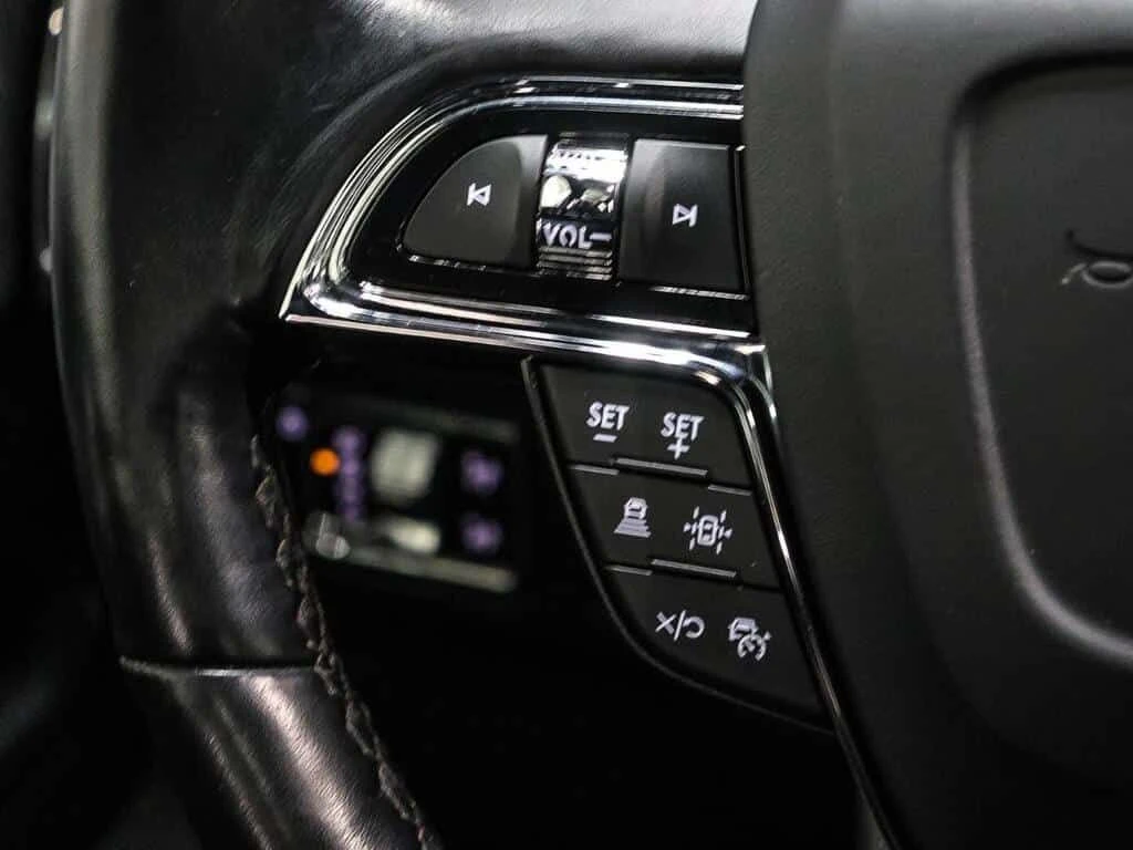 Lincoln Navigator * Reserve * ДИСТРОНИК * 360 * ОБДУХВАНЕ - изображение 10