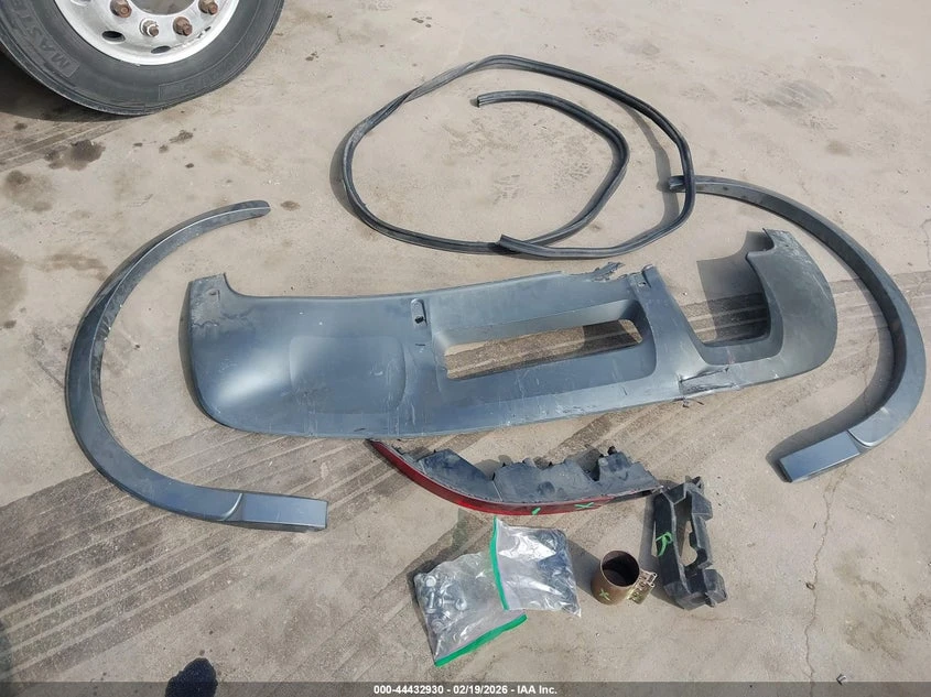 Audi Q3 2.0l 2.0T Premium Plus, снимка 12 - Автомобили и джипове - 54307606