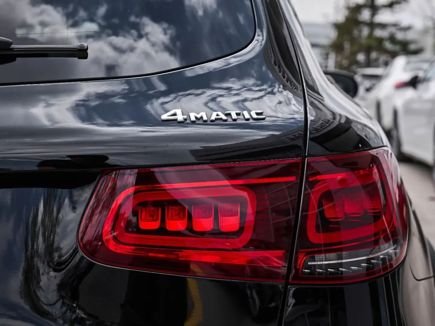 Mercedes-Benz GLC 300 4MATIC, снимка 6 - Автомобили и джипове - 54887912